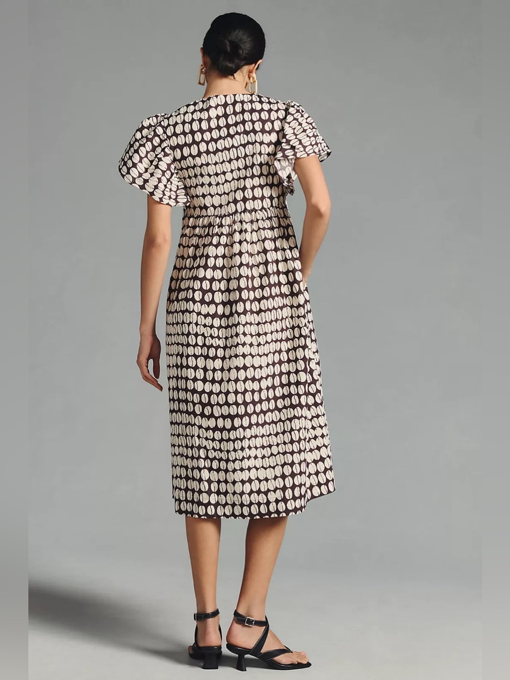 Anthropologie Maeve Printed Flutter-Sleeve Cotton Babydoll Midi Dress in Cocoa - Picture 2 of 11